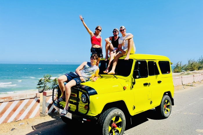 Discover Phan Thiet by jeep with your family in Vietnam summer trip