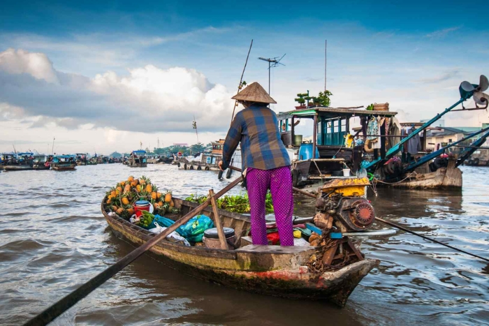 Cai Rang Floating Market Experiences in Vietnam Cambodia Combined Tour