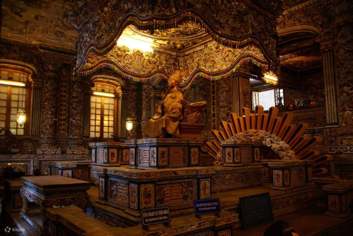 Khải Định Tomb – the most exquisite example of funerary architecture in Hué
