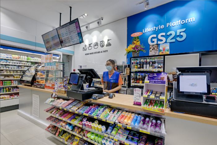 The GS25 convenience store chain recently opened in Hanoi