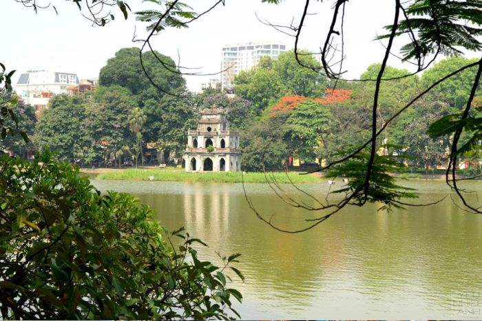 Hoan Kiem Lake
