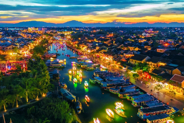 Hoi An evenings reveal where to go in Vietnam before Tet