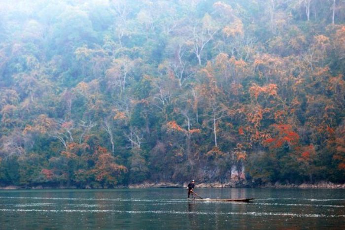 Autumn is truly the best time to visit Ba Be