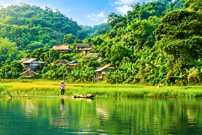 Ba Be Lake Vietnam travel guide - An authentic and captivating exploration