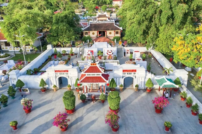 Aerial view of Thoai Ngoc Hau Mausoleum