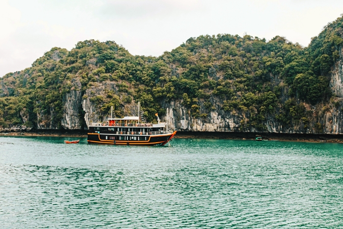 All-inclusive cruise navigating the scenic and secluded seascape