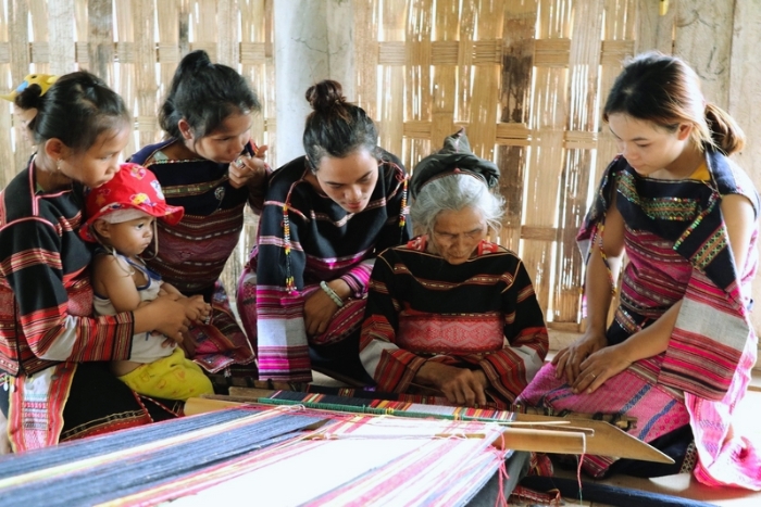 Traditional Bahnar weaving - Cultural identity of the Highlands