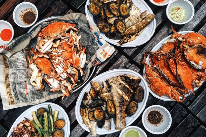 What to do in Con Dao ? Enjoy local flavors and seafood