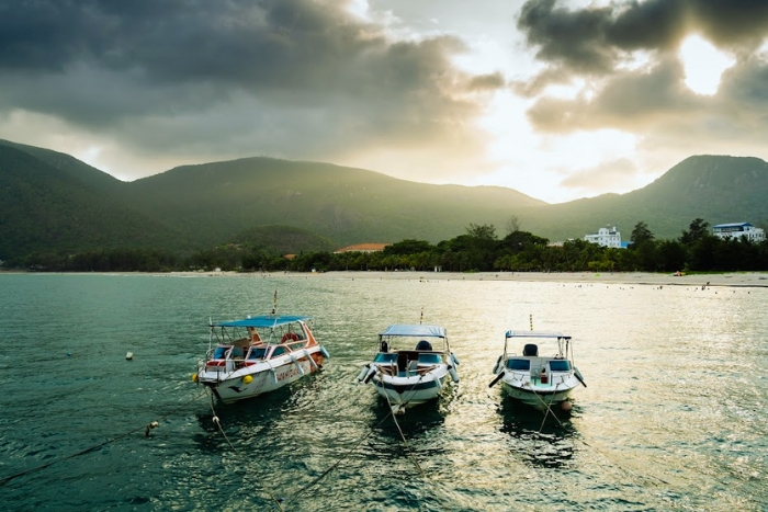 How to get around Con Dao Vietnam ?