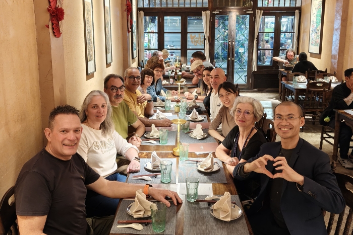Enjoy special flavors of Hanoi in Lan Ong restaurant