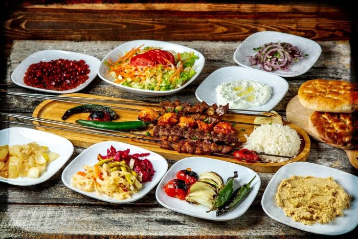 Anatolia Turkish Restaurant – Grilled meats, mezzes, and Turkish pide in a cozy setting