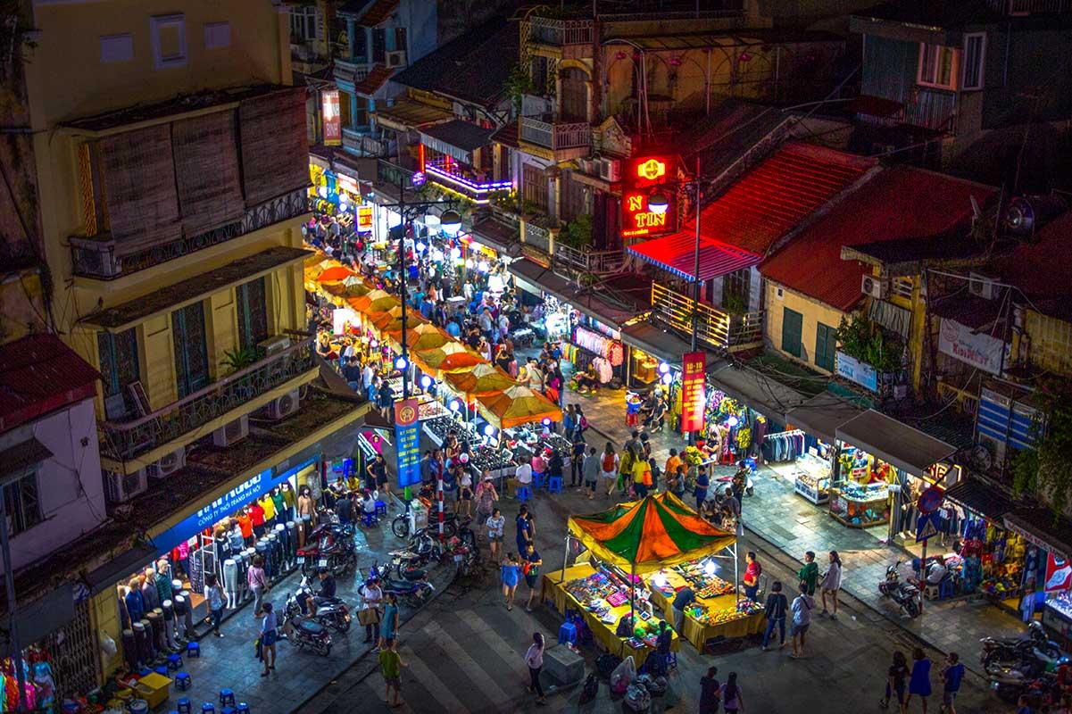 Hanoi at night