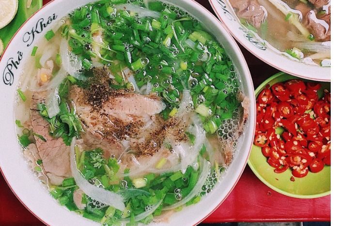 Pho Khoi Hoi is a restaurant loved by many Hanoians
