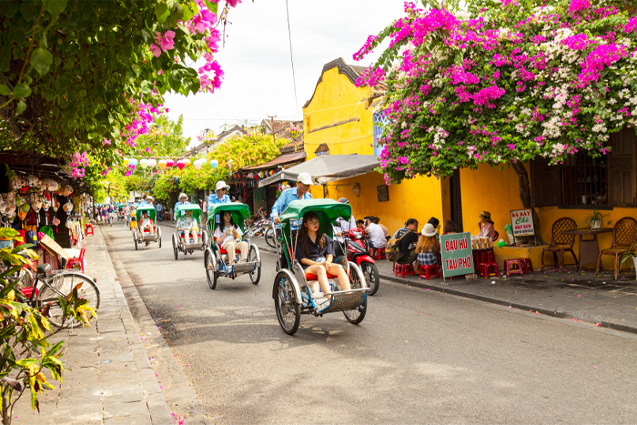 Discover Hoi An ancient town