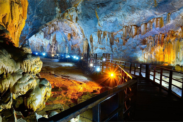 Paradise Cave (Thiên Đường Cave)