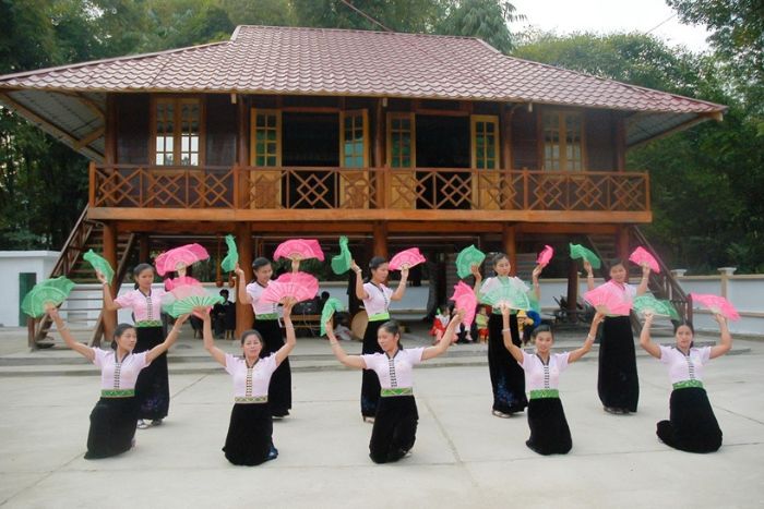 Vang Pheo: immersion into White Thai culture