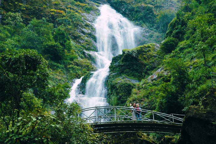 Silver Waterfall, highlight of your Sapa itinerary