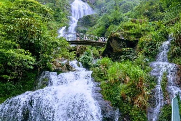 Silver Waterfall, a must-visit in Sapa