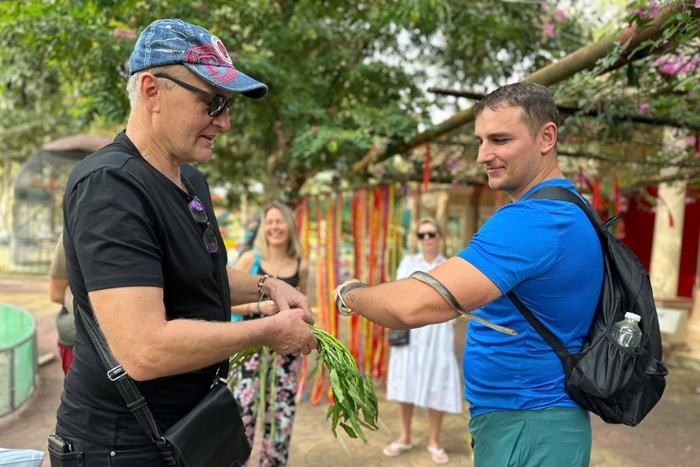 What to do in Tien Giang? Why not visit the Dong Tam Snake Farm?