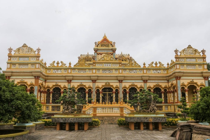 Vinh Trang Pagoda, Tien Giang, Vietnam