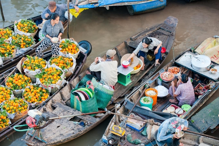 What to Do in Tien Giang in 5 days? Visit the Cai Be Floating Market