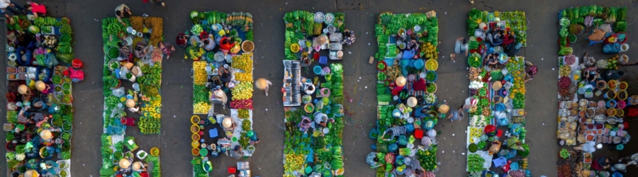 Market "chồm hổm" – the most beautiful market in the Mekong Delta of Vietnam.
