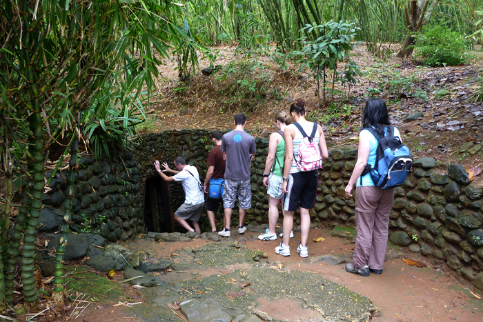 Vinh Moc Tunnels
