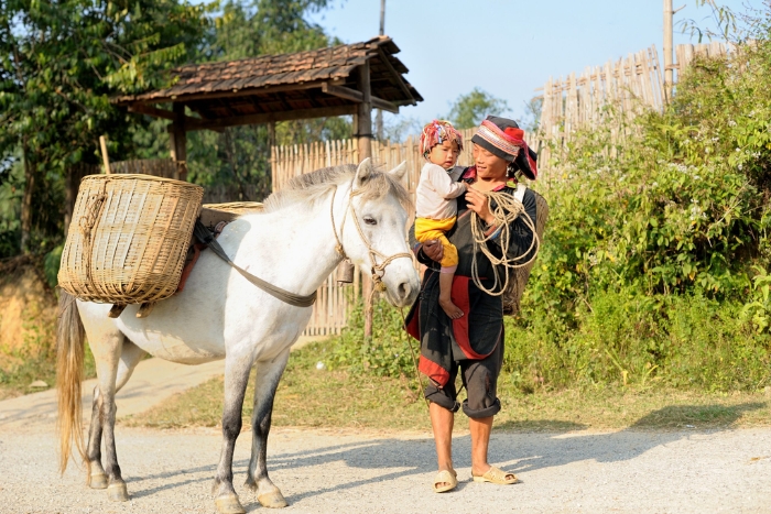 Meet the hospitable Red Dao ethnic