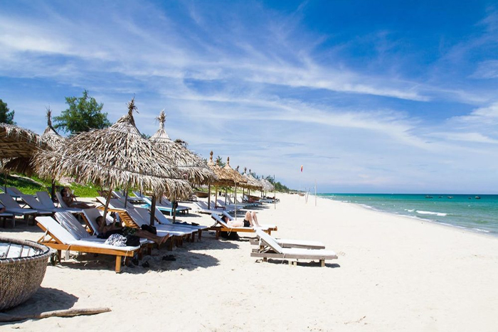 An Bang beach 