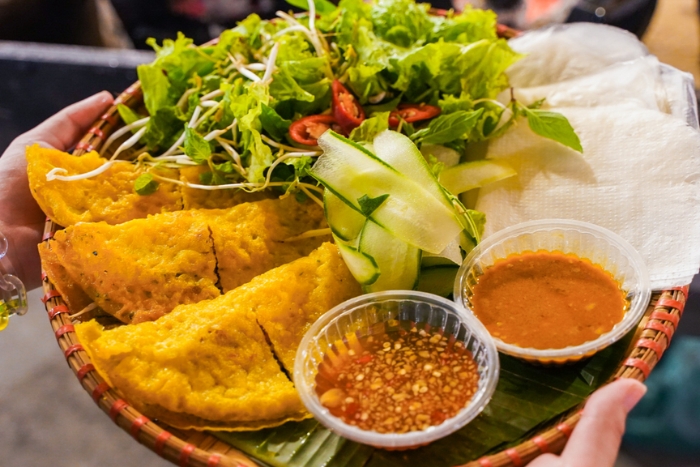 What to eat in Da Nang Vietnam in November?