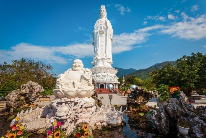 Linh Ung Pagoda and the giant statue of the Goddess of Mercy in Da Nang