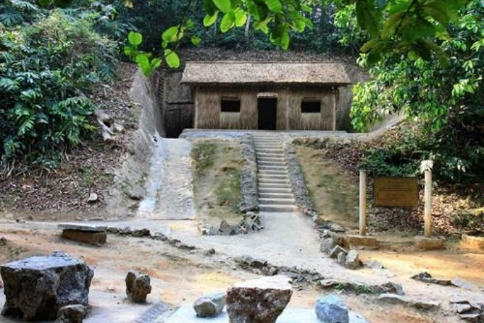 General Vo Nguyen Giap&rsquo;s working shelter