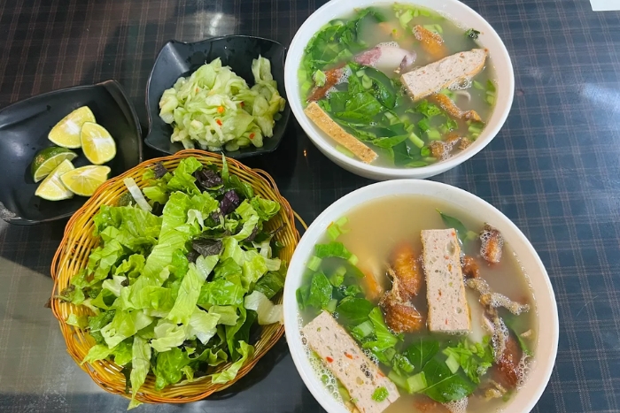 B&uacute;n c&aacute; at B&uacute;n C&aacute; Quả N&agrave;ng Ban