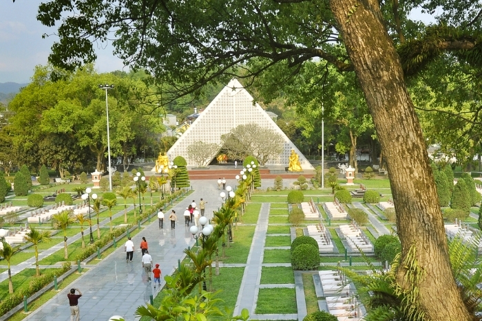 A1 National Martyrs&rsquo; Cemetery