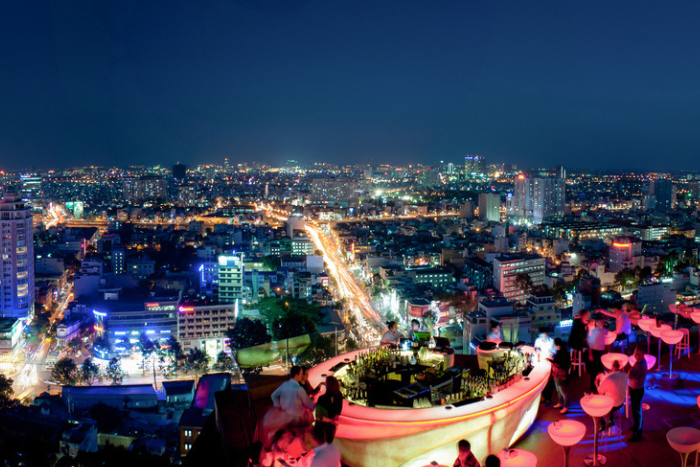 Saigon seen from above, between tradition and modernity