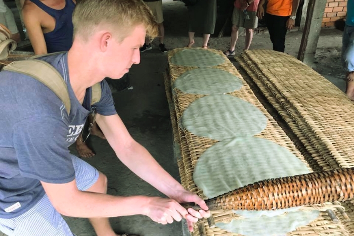 Hands-on artisanal experience with hủ tiếu in a traditional noodle-making workshop in Can Tho