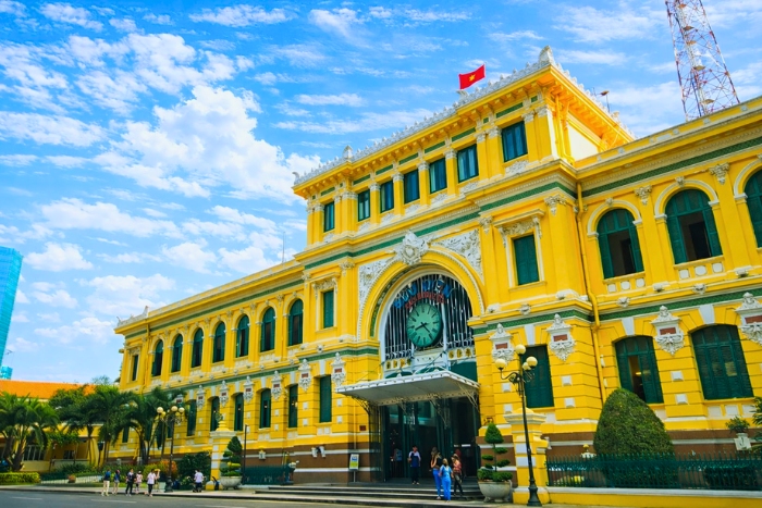 Stroll around the Saigon Central Post Office to admire its colonial architecture