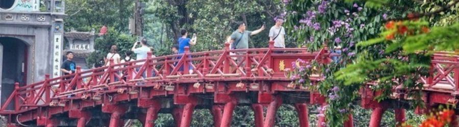 Explore 7 days Ho Chi Minh - Da Nang - Hanoi with Masson