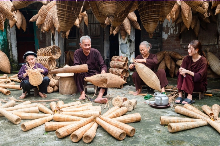 Thoi Tan A Conical Hat Village, one of the finest traditional craft villages in Saigon and the Mekong Delta