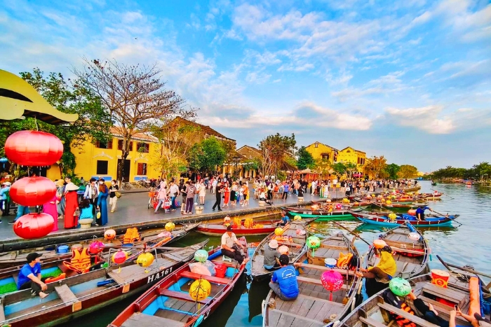 Things to do in Hoi An : explore Hoi An Ancient Town