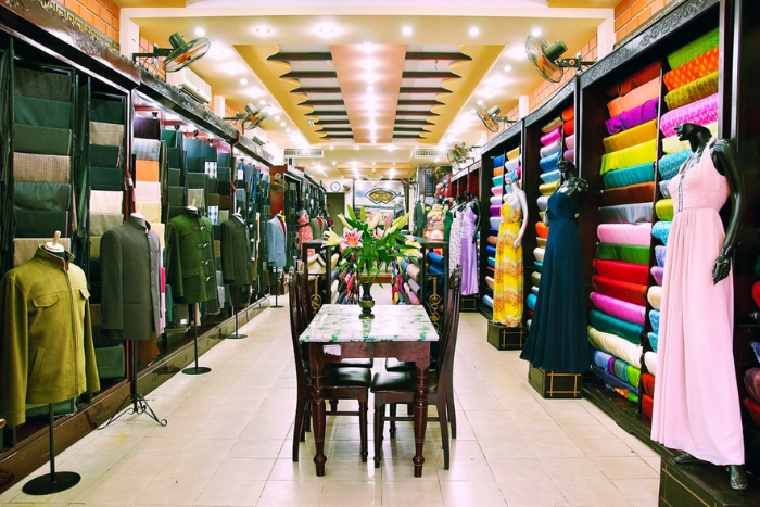 Enjoy tailor-made fashion during your trip to Hoi An