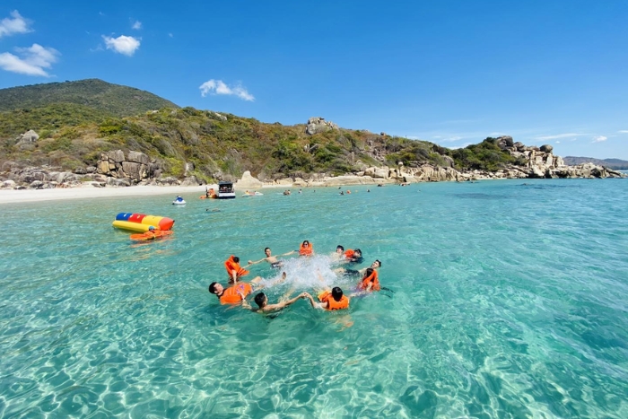 Overview of the&lrm; 2-day itinerary in&lrm; Nha Trang