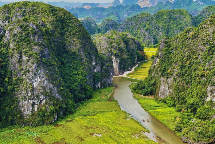Visit Tam Coc in November