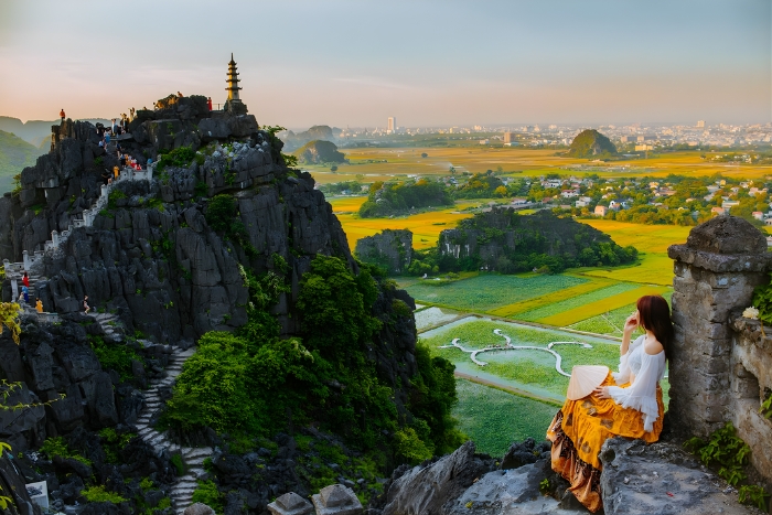 Ninh Binh City is particularly beautiful in autumn