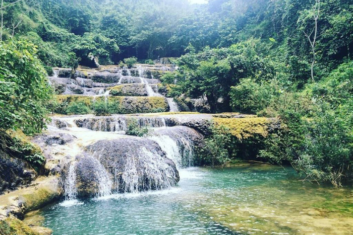 Hieu village and its waterfall are must-see highlights during your trip to Pu Luong