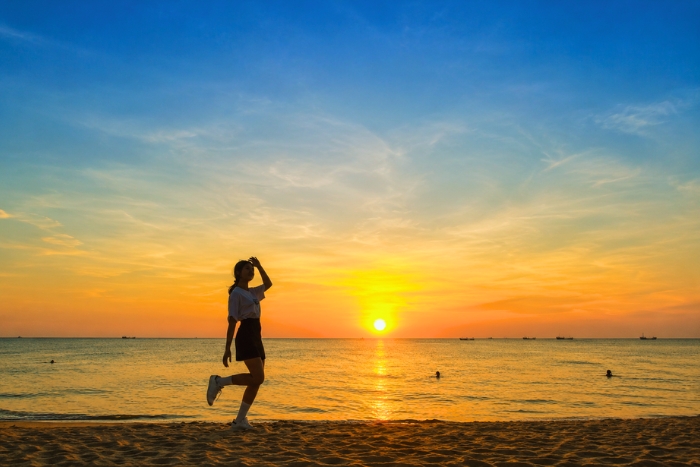 A sunset stroll on Bao Ninh Beach during one day in Dong Hoi