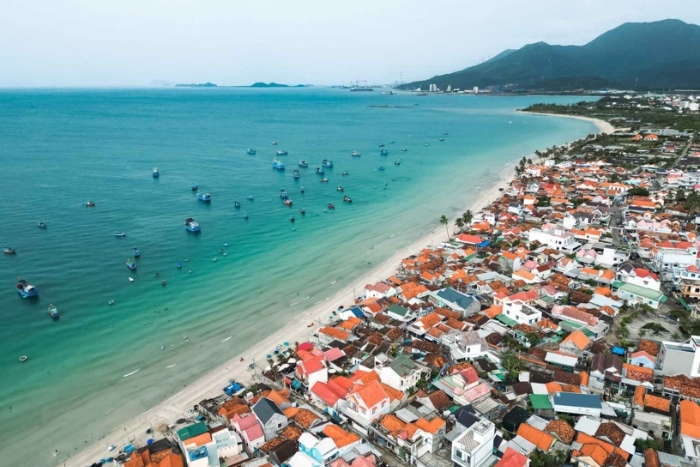 Doc Let Beach, Nha Trang