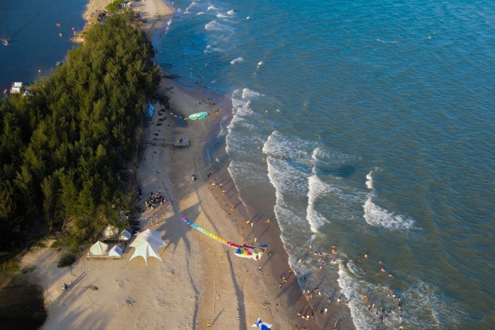 The untouched beauty of Ho Coc Beach