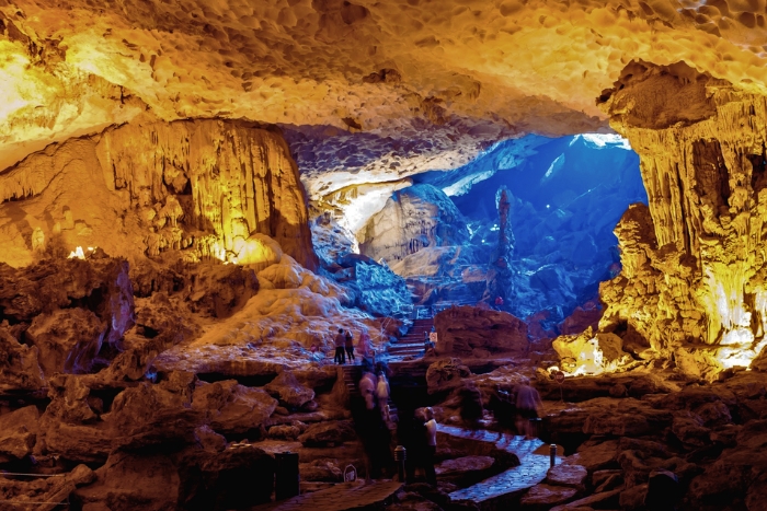 Exploring stunning Sung Sot Cave in magical Halong Bay