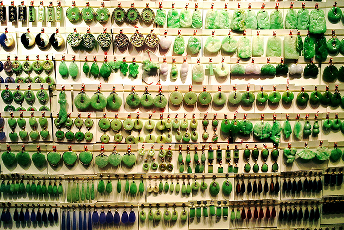 Where to buy authentic jade in Vietnam ?